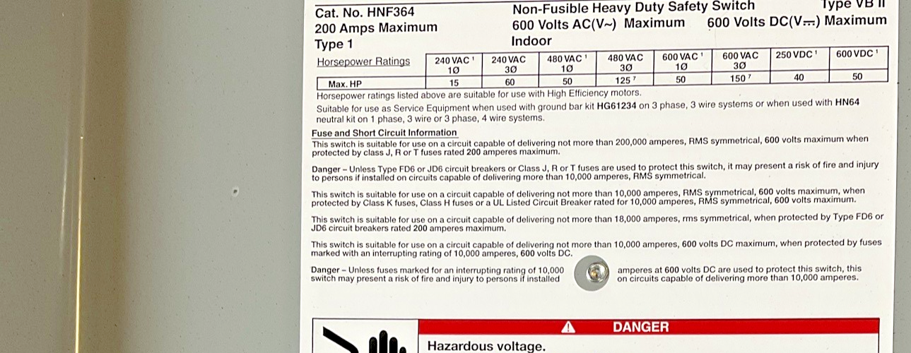 SIEMENS HNF364 NON-FUSIBLE SAFETY SWITCH 200A 600VAC/VDC TYPE VBII
