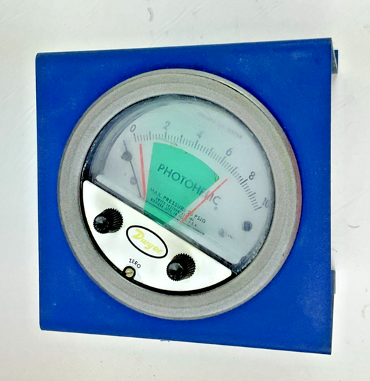 DWYER PHOTOHELIC CIRCUIT HH PRESSURE GAUGE