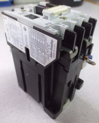 ALLEN-BRADLEY 100-A12NZ*3, Ser. B - CONTACTOR  600V 1/2-10HP