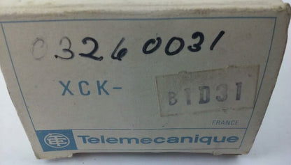 TELEMECANIQUE XCK-B1D31 LIMIT SWITCH, 300V, ENCL.4, 10A-250V, 4A-380V, NEW