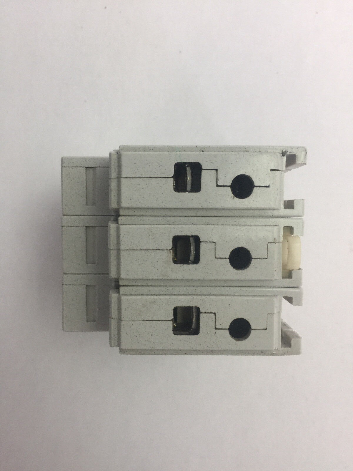 ALLEN BRADLEY 1492-CB3 MANUAL MOTOR CONTROLLER SER C 30A 20HP 480Y/277VAC 3PH