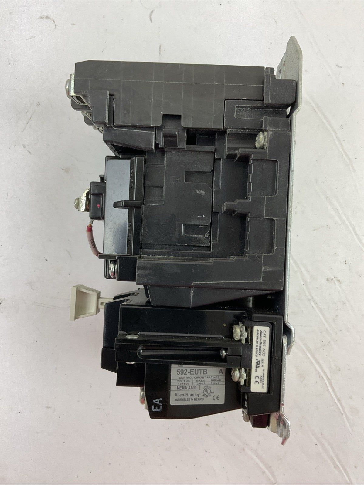 ALLEN BRADLEY STARTER 500F-BOD930 SER C 27A 600VAC 10HP COIL 115-120V 592-EUTB