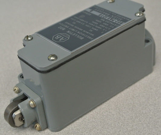 ALLEN-BRADLEY 802-PASJ218 PRECISION LIMIT SWITCH / PUSH ROLLER / NEW SURPLUS