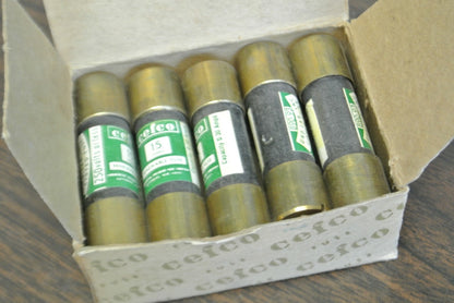 BOX of 10 / CEFCO R15 RENEWABLE FUSES / 15A / 250V / NEW SURPLUS