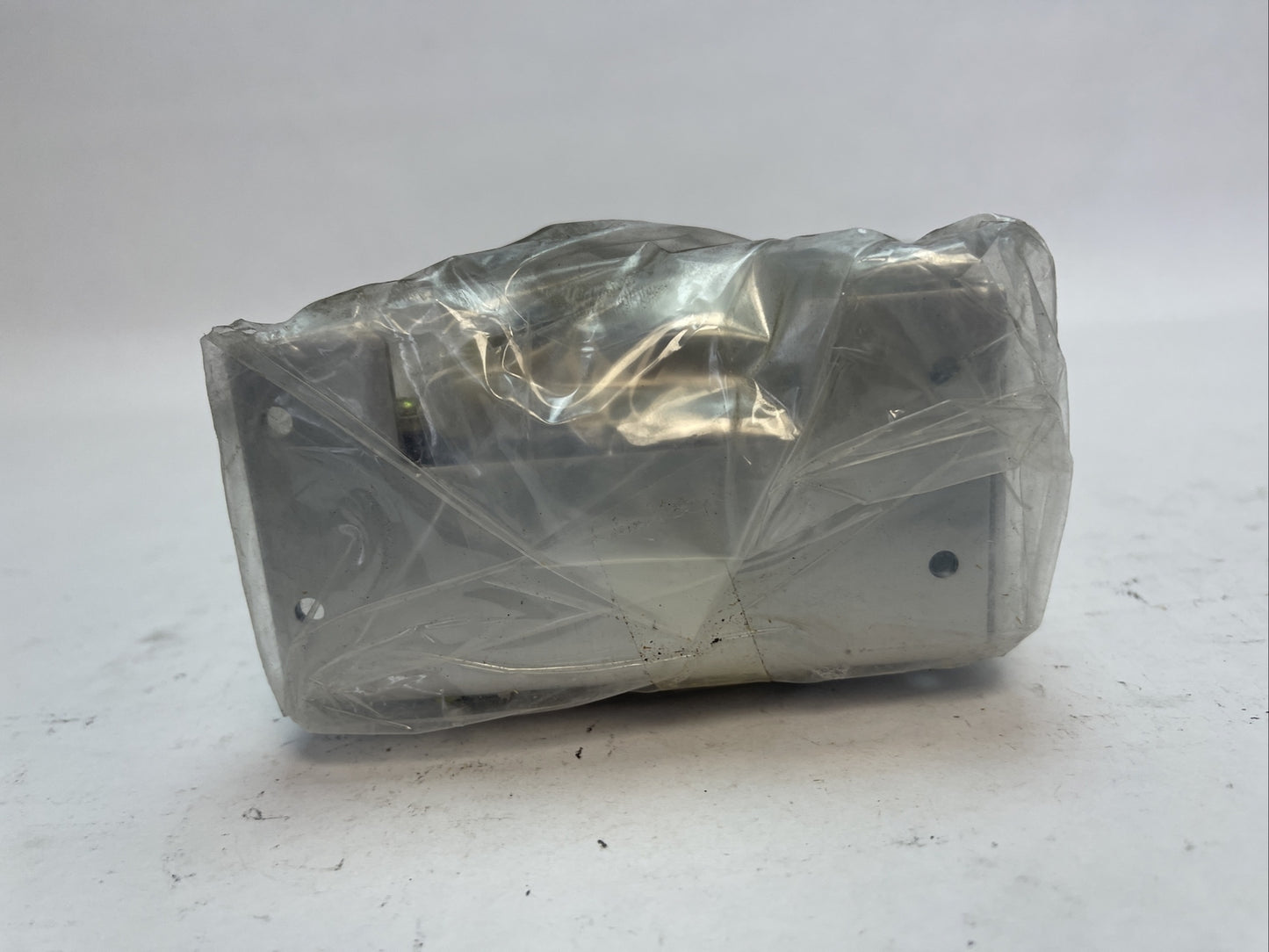 ASTEC ACV 12D1.7 POWER SUPPLY OUTPUT 12V 1.8A INPUT 110/120 47-63HZ 1A 220/230/