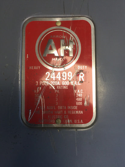 ARROW HART 24499R HEAVY DUTY SWITCH NON-FUSIBLE 200AMP 600VAC 50HP 3PH 3 POLES
