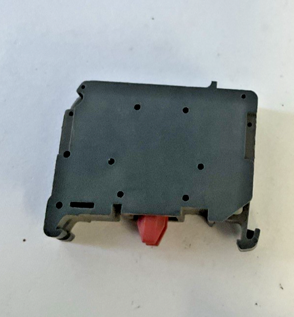 ALLEN BRADLEY 800F-X01 CONTACT BLOCK SER.A 600V 10A 4KV***LOTOF4***