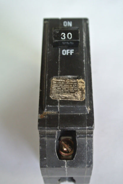 GENERAL ELECTRIC CIRCUIT BREAKER 30A, SINGLE-POLE