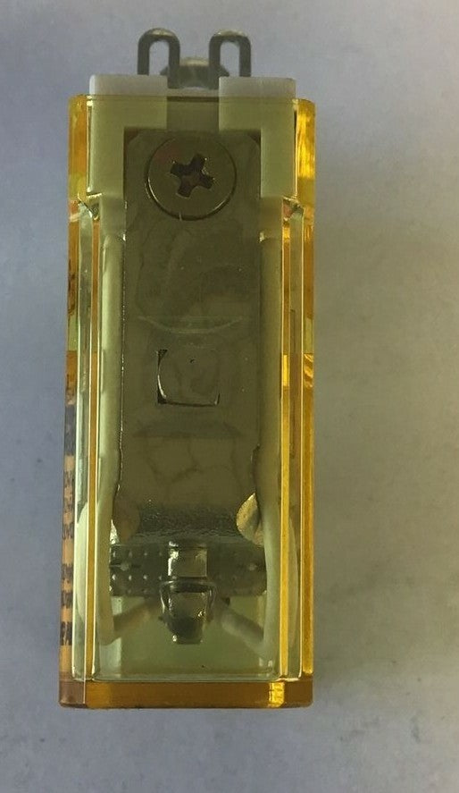 IDEC RH1B-U RELAY 120VAC ***LOTOF10***