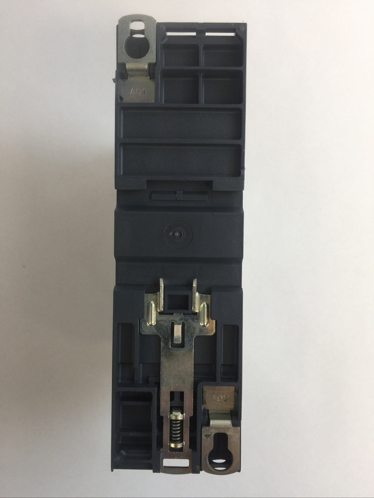 SCHNEIDER LUB12 MOTOR STARTER 600VAC 12A 10HP LUCA1XBL CONTROL UNIT 24VDC
