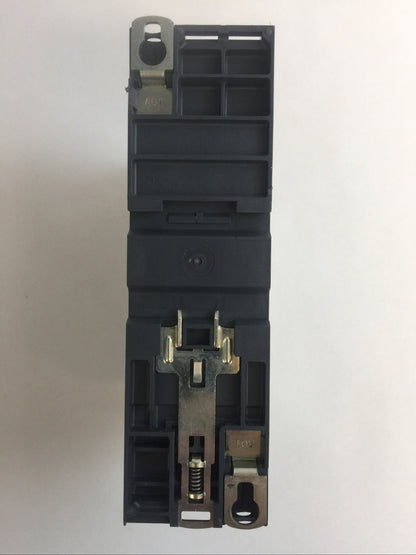 SCHNEIDER LUB12 MOTOR STARTER 600VAC 12A 10HP LUCA1XBL CONTROL UNIT 24VDC