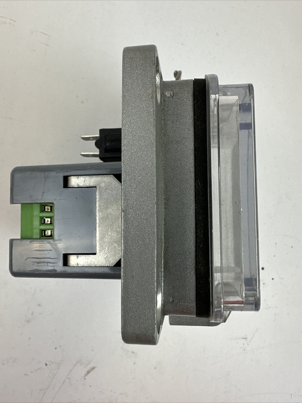 GRACE PORT INTERFACE P-R2-K3RF5-U403 GFCI INSIDE OUTLET 120VAC 5A