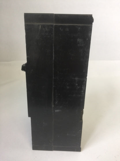 ITE SIEMENS FJ2 M125 CIRCUIT BREAKER 600VAC 250VDC 125AMP 2POLE