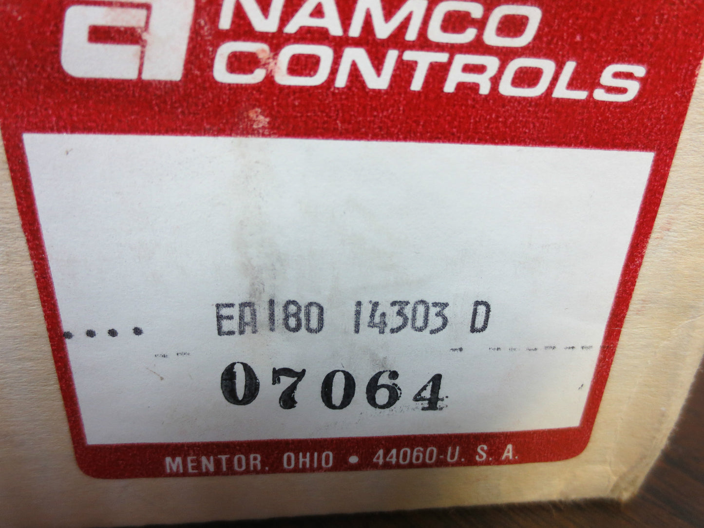 NAMCO EA180-14303 SNAP-LOCK LIMIT SWITCH - NEW SURPLUS
