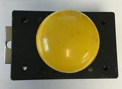 MACKWORTH G. REES 03476-004 PUSHBUTTON 2 1/4IN YELLOW PLUNGER W/ LATCH