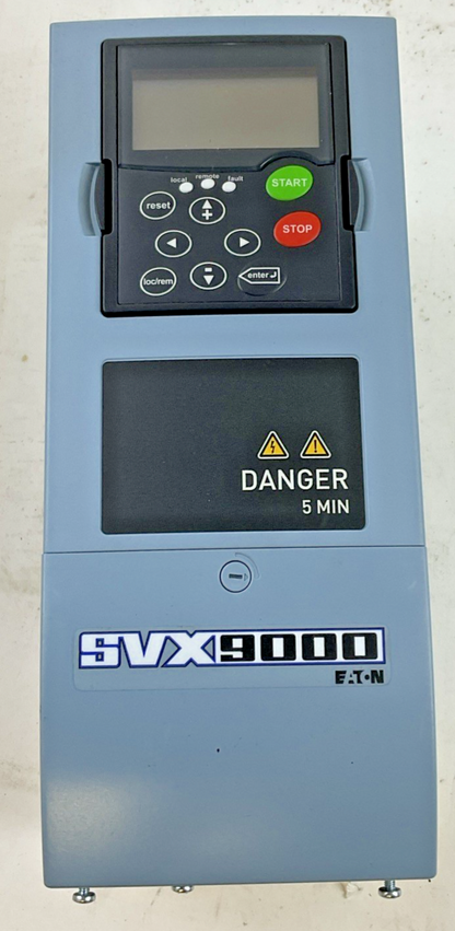 EATON SVX001A1-4A1B1 AC DRIVE 3.3A 1.5HP 480V 1.1KW FRM:SVX00031V03 320HZ