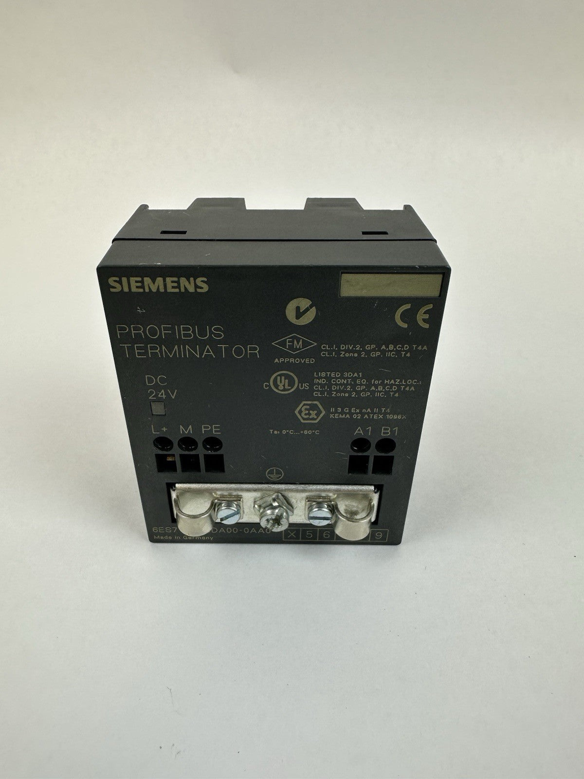 SIEMENS 6ES7 972-0DA00-0AA0 PROFIBUS TERMINATOR MODULE 24 VDC