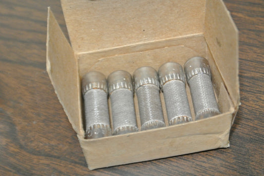 LOT of 5 / BUSS / BUSSMANN F60C500V6A FUSES / 6A / 500VAC