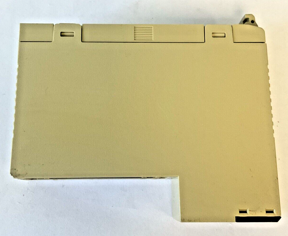OMRON C200H-0D219 OUTPUT UNIT 24VDC 0.1A/POINT, 6.4A/UNIT ***LOTOF3***