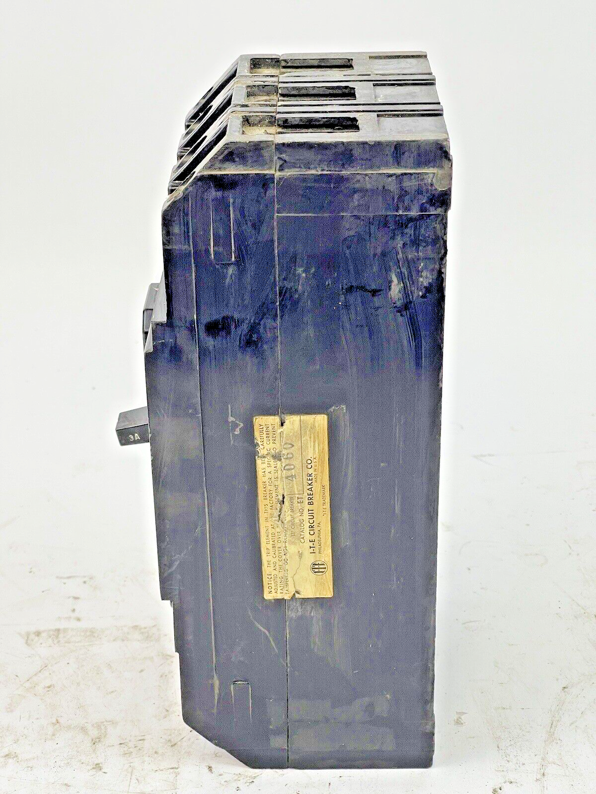 ITE - ET4060- CIRCUIT BREAKER- TYPE ETI, 3 AMP, 3 POLE, 600 VAC, F FRAME
