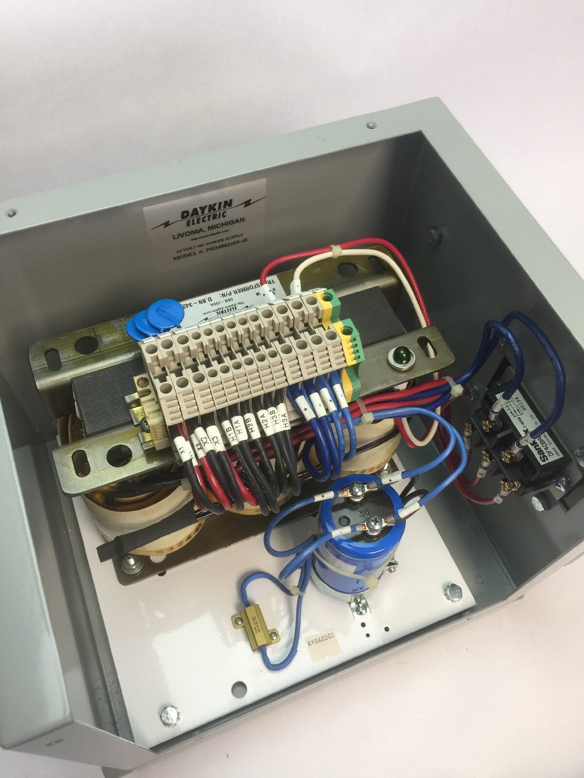 DAYKIN ELECTRIC PSD4862425-4E 24 VOLT DC POWER SUPPLY