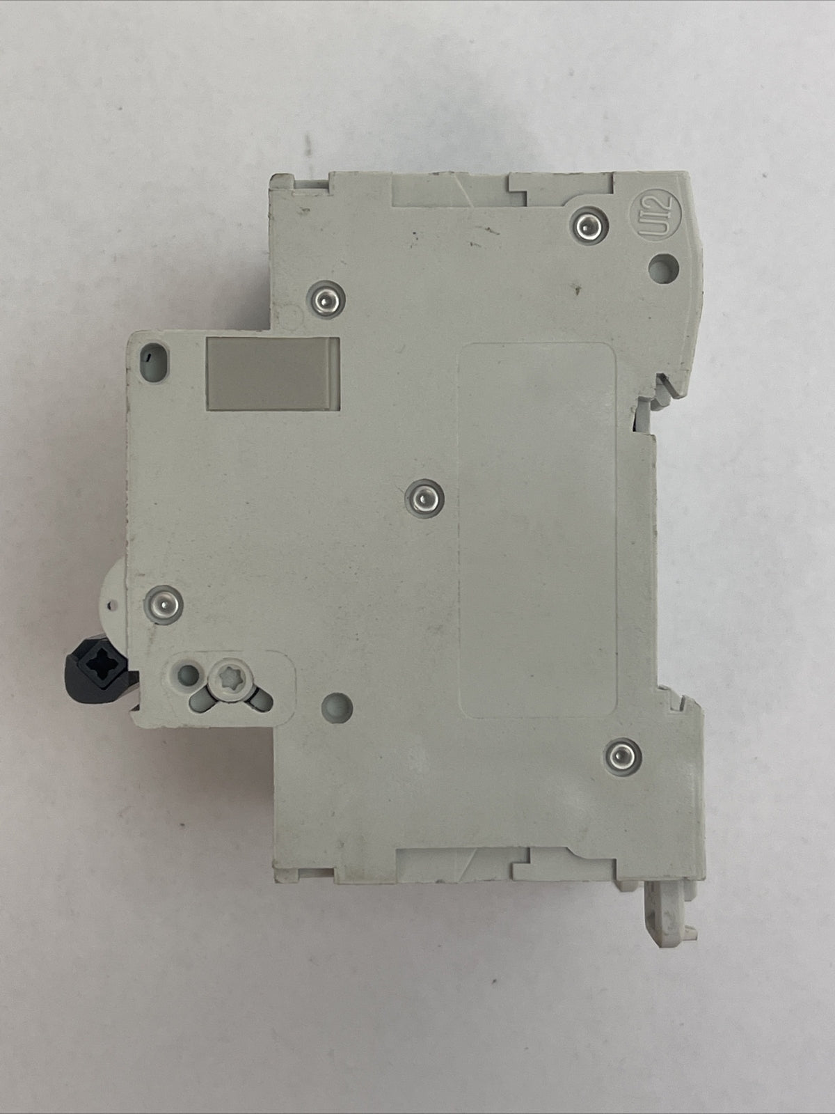 MERLIN GERIN 24462 CIRCUIT BREAKER 4AMP 480Y/277VAC 26925 AUXILIARY SWITCH