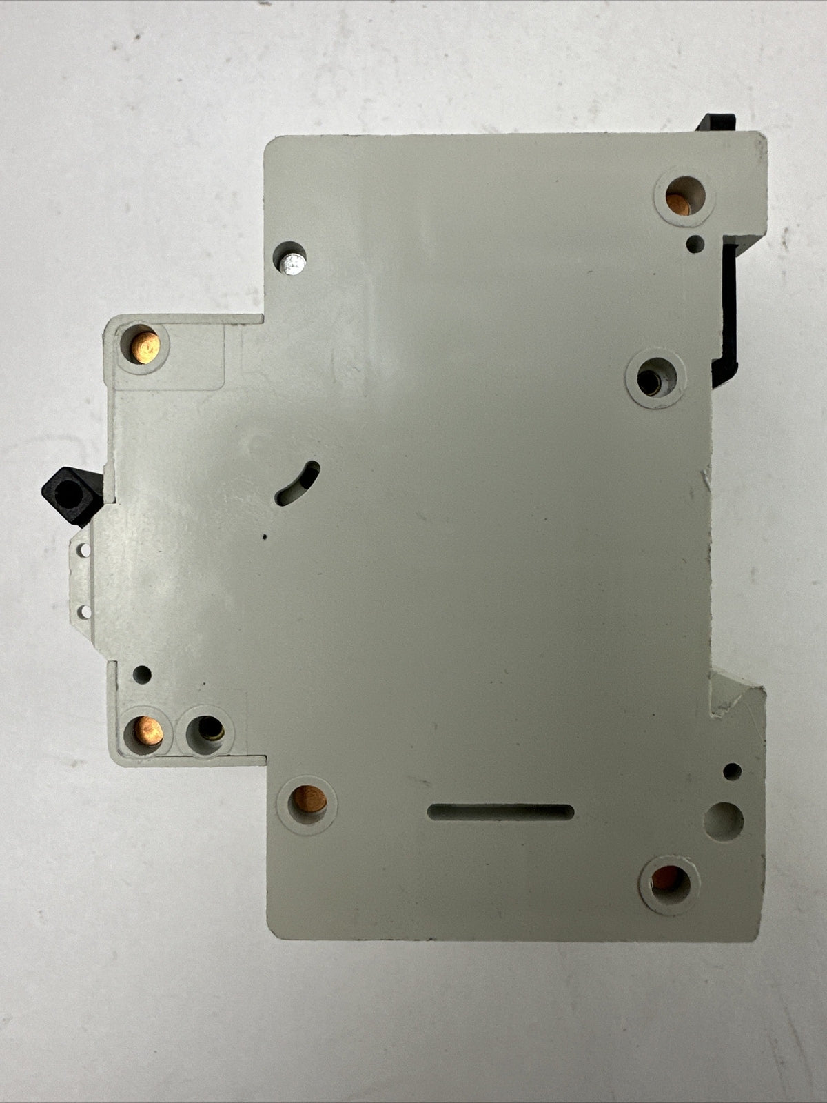 EATON XEFFECT FAZ-C5/3 CIRCUIT BREAKER 408Y/277VAC 5A 3POLE