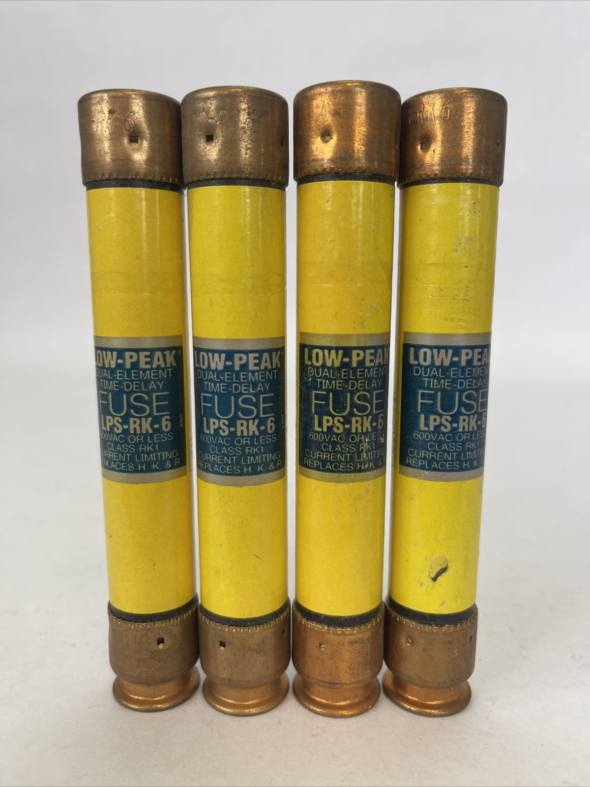 COOPER BUSSMANN LPS-RK-6 LOW-PEAK DUAL ELEMENT FUSE 600VAC (LOT OF 4)