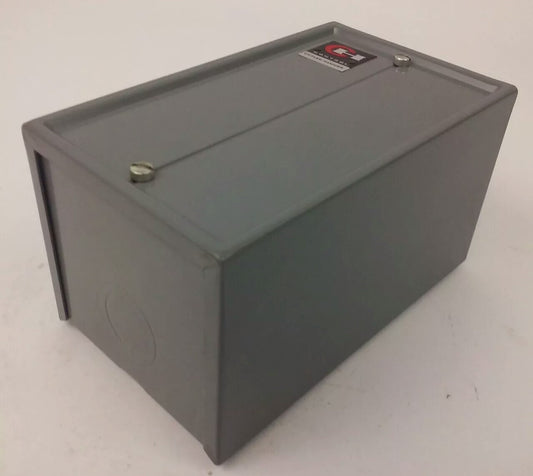 CUTLER HAMMER, 9575H2451, 9575H2442A, AC MAGNETIC RELAY, 16A, 600V, 1 H.P., NEW