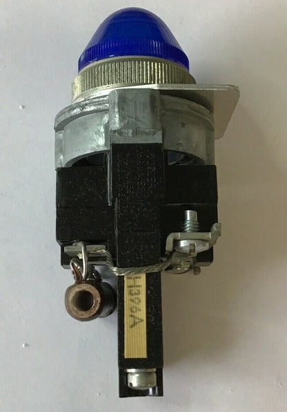 CUTLER HAMMER 10250H396A PUSH BUTTON ELEMENT INDICATING LIGHT  110V HEAVY DUTY