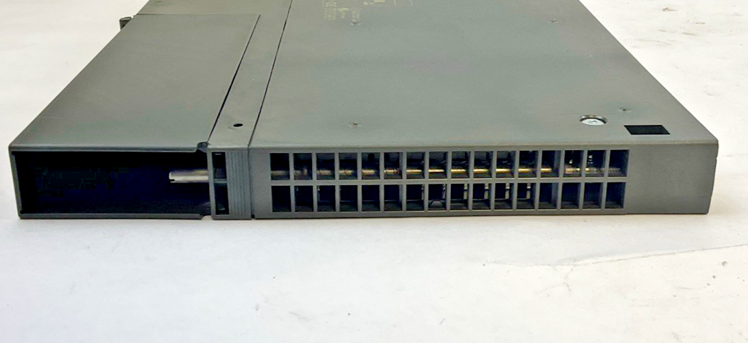 SIEMENS 6ES7 441-2AA04-0AE0 COUPLING MODULE