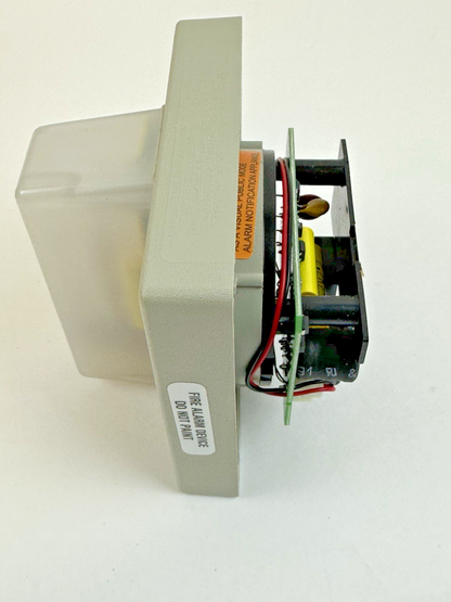 EATON WHEELOCK MT4-115-WH-VNS MULTITONE STROBE WALL MOUNT GRAY 115VAC 15CD