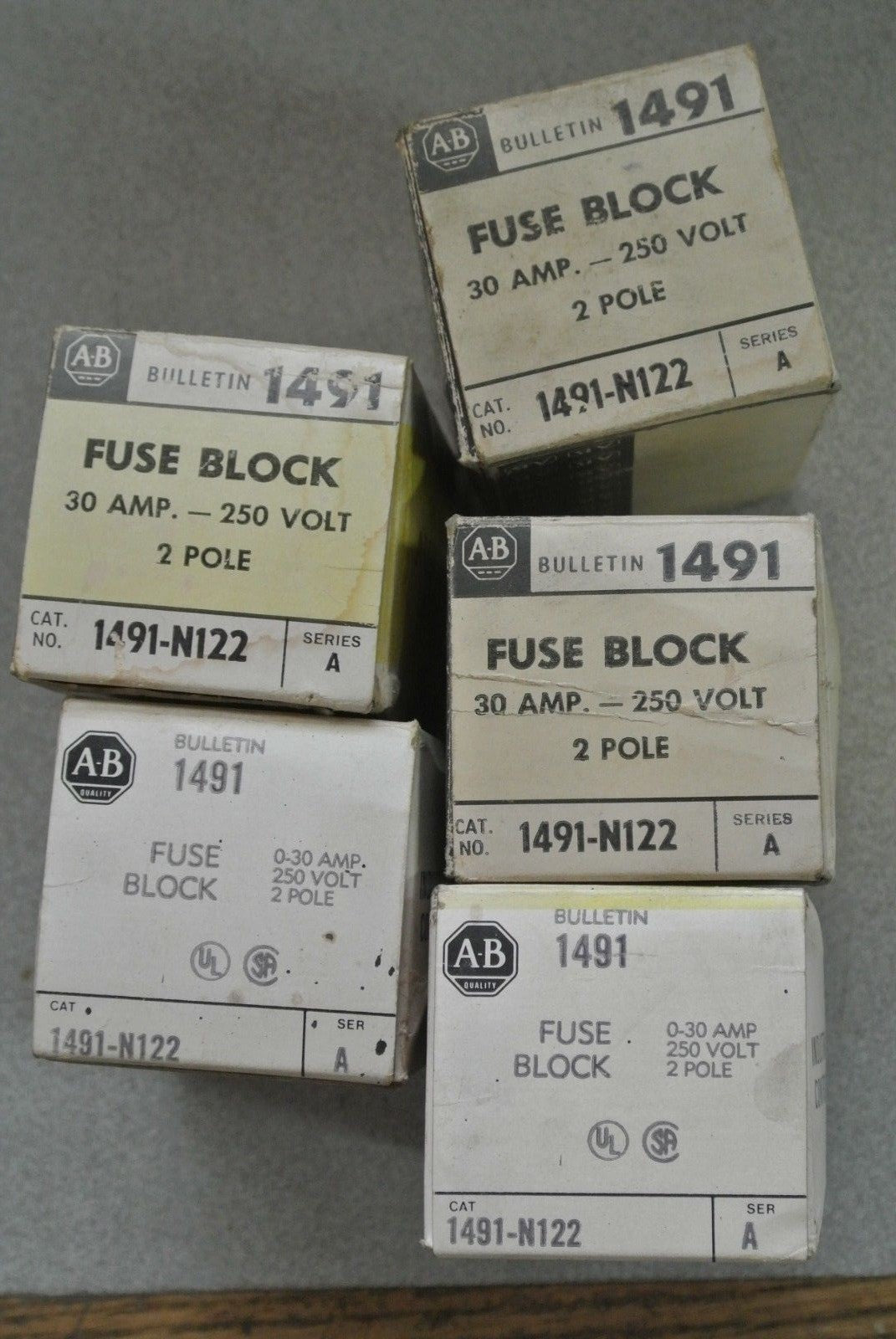 LOT of 5 / ALLEN-BRADLEY 1491-N122 FUSE BLOCK 30A, 250V, 2-POLE - NEW SURPLUS