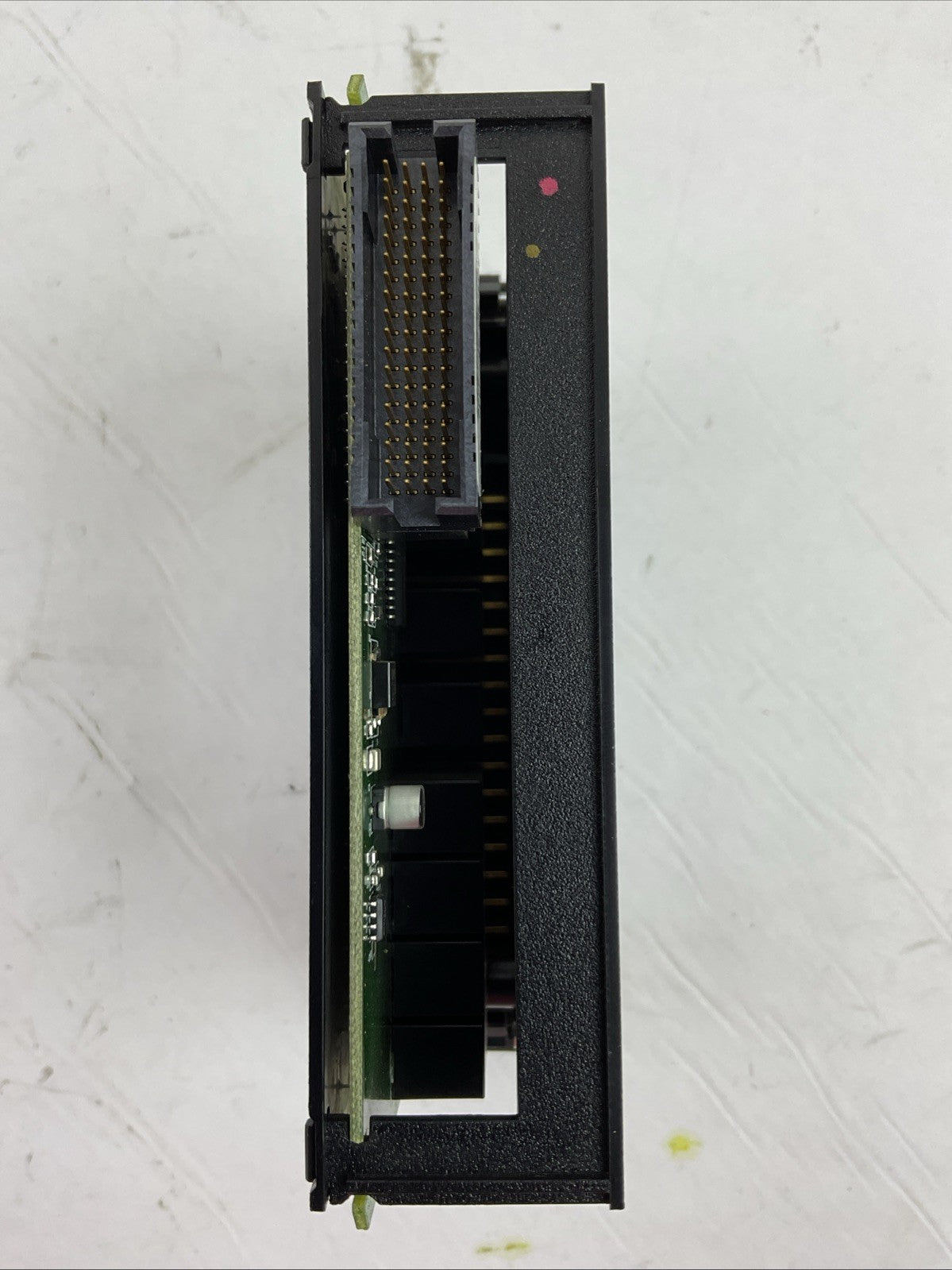 ALLEN BRADLEY 1756-OX8I SER A F/W REV 3.2 RELAY ISOL. OUTPUT 8NO 8NC C300 / R150
