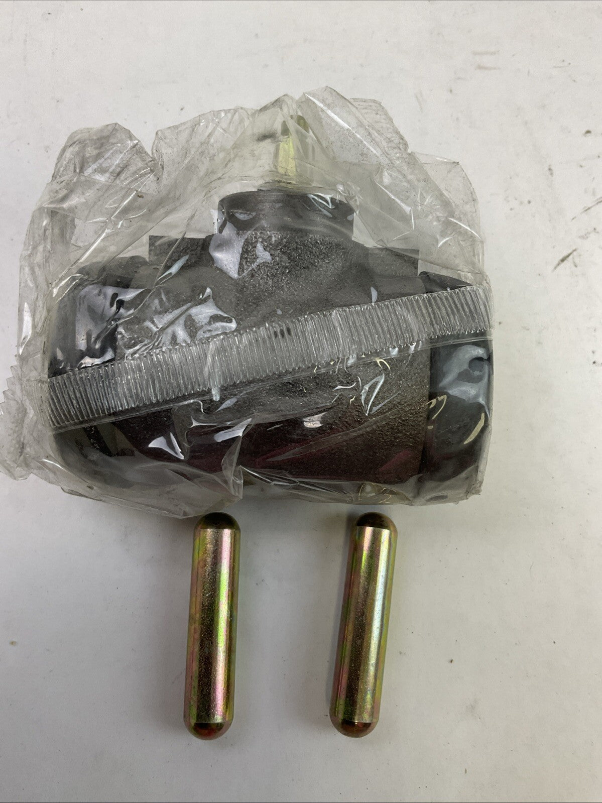 YALE 580005964 FORKLIFT WHEEL CYLINDER