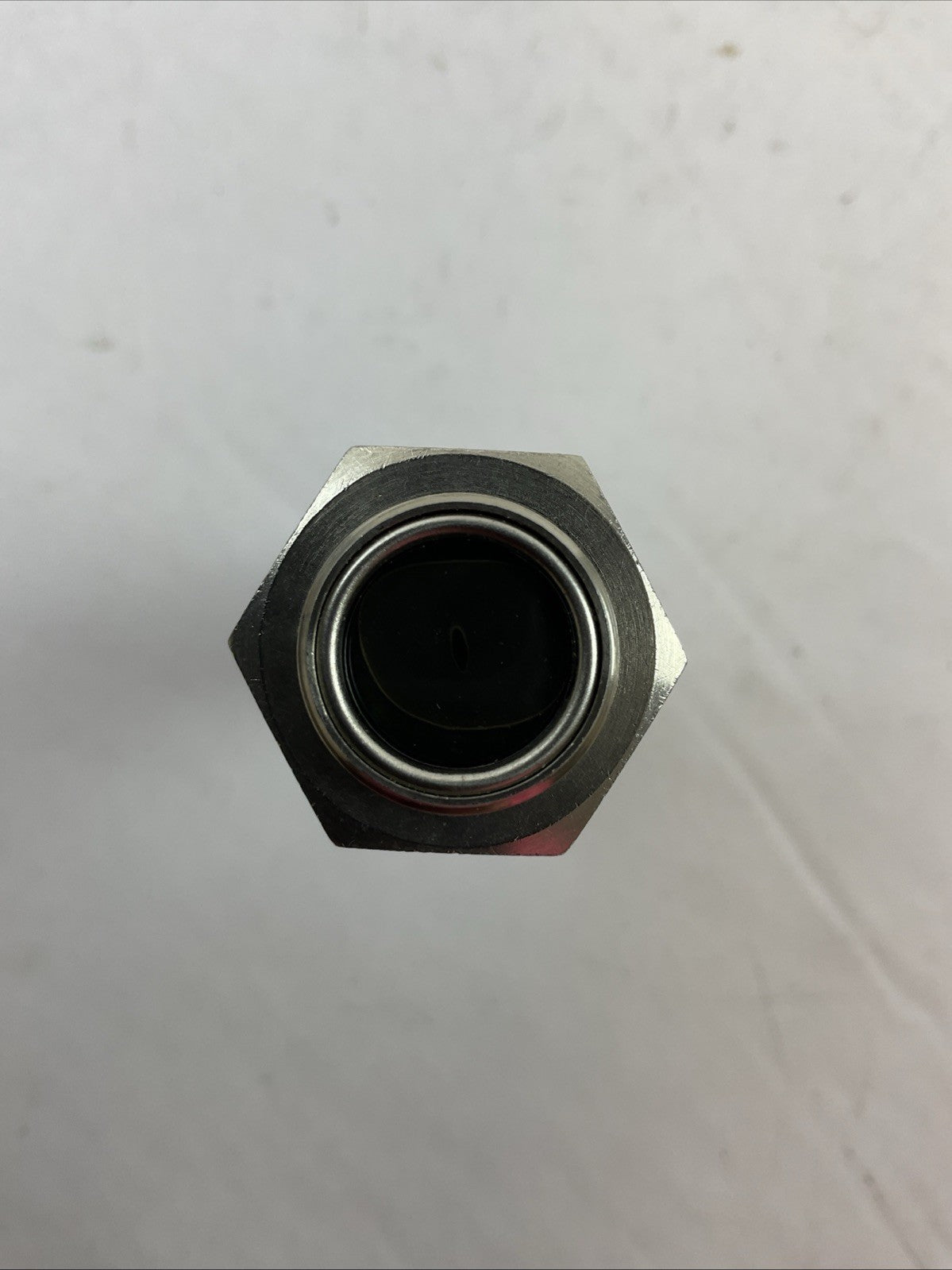 IFM OGE701 THROUGH-BEAM LASER SENSOR RECEIVER SUPPLY CLASS 2