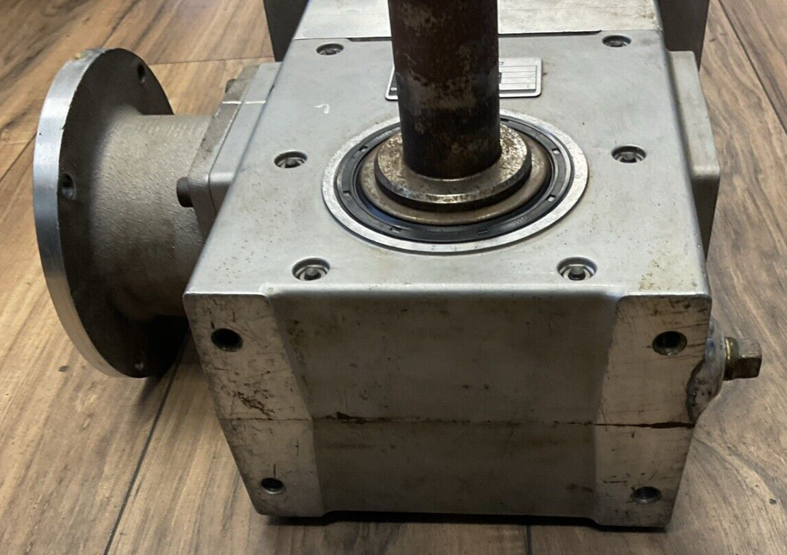 CONE DRIVE B08 GEAR REDUCER RATIO 20