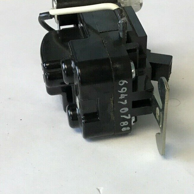 CUTLER HAMMER 9101ED29 2POLE 115-230V MOTOR STARTER