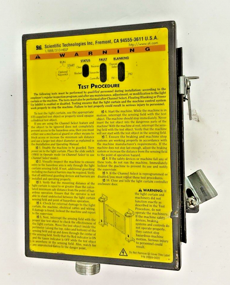 STI 70027-1000 LIGHT CURTAIN CONTROLLER LCC-FB-AC1-U 115VAC 50/60HZ 30VA