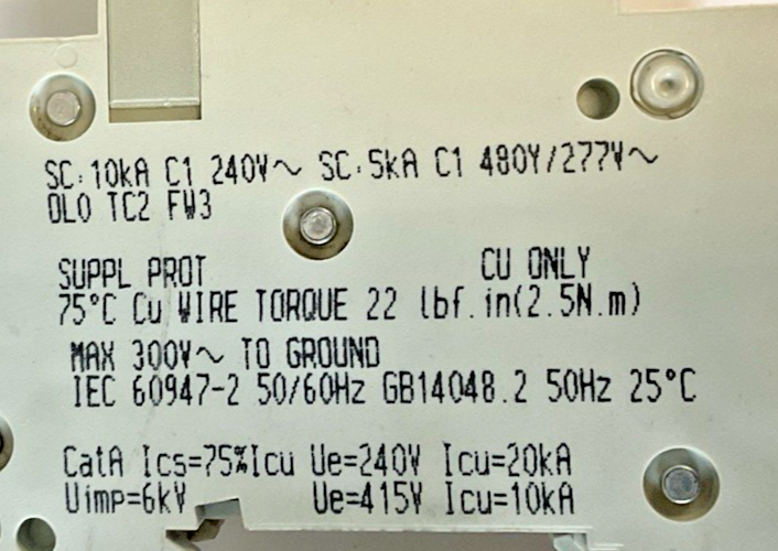 SCHNEIDER ELECTRIC C60 CIRCUIT BREAKER MULTI 9 D 4A 240VAC 10KA ***LOTOF2***