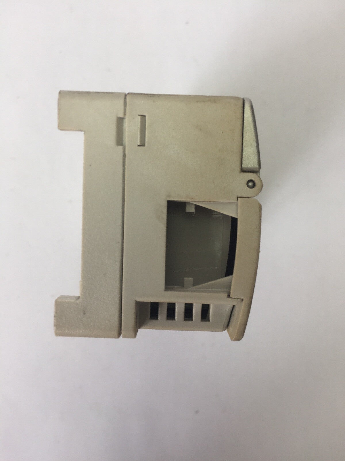 ALLEN BRADLEY 1790D-T8BV8B COMPACT BLOCK LDX SER C F/W REV 2.002 24VDC 0.5A 8