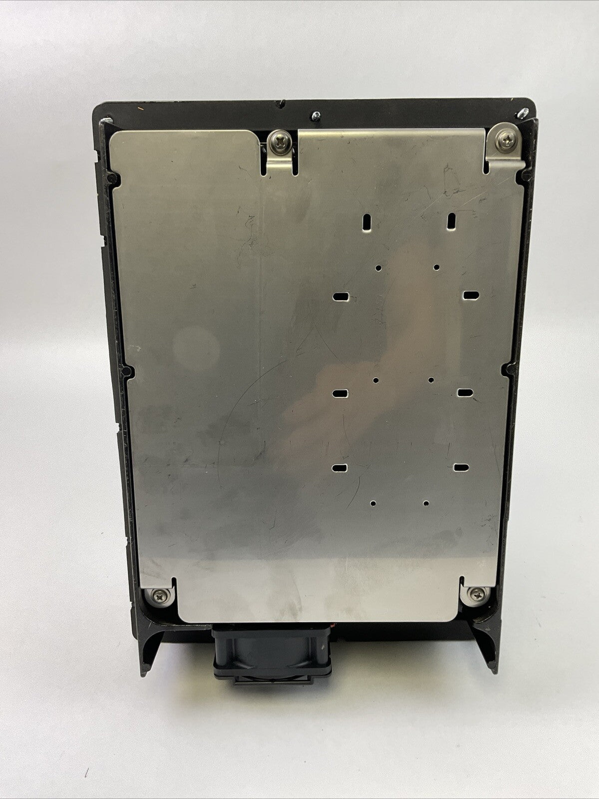 ROCKWELL AUTOMATION 9VT41F-011BTANN AC DRIVE SER A 400V 7.5HP FIRMWARE NO 3.001
