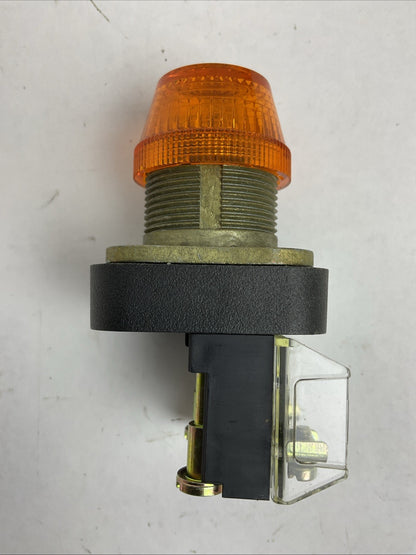 ALLEN BRADLEY 800T-Q11 SER T 120V PILOT LIGHT