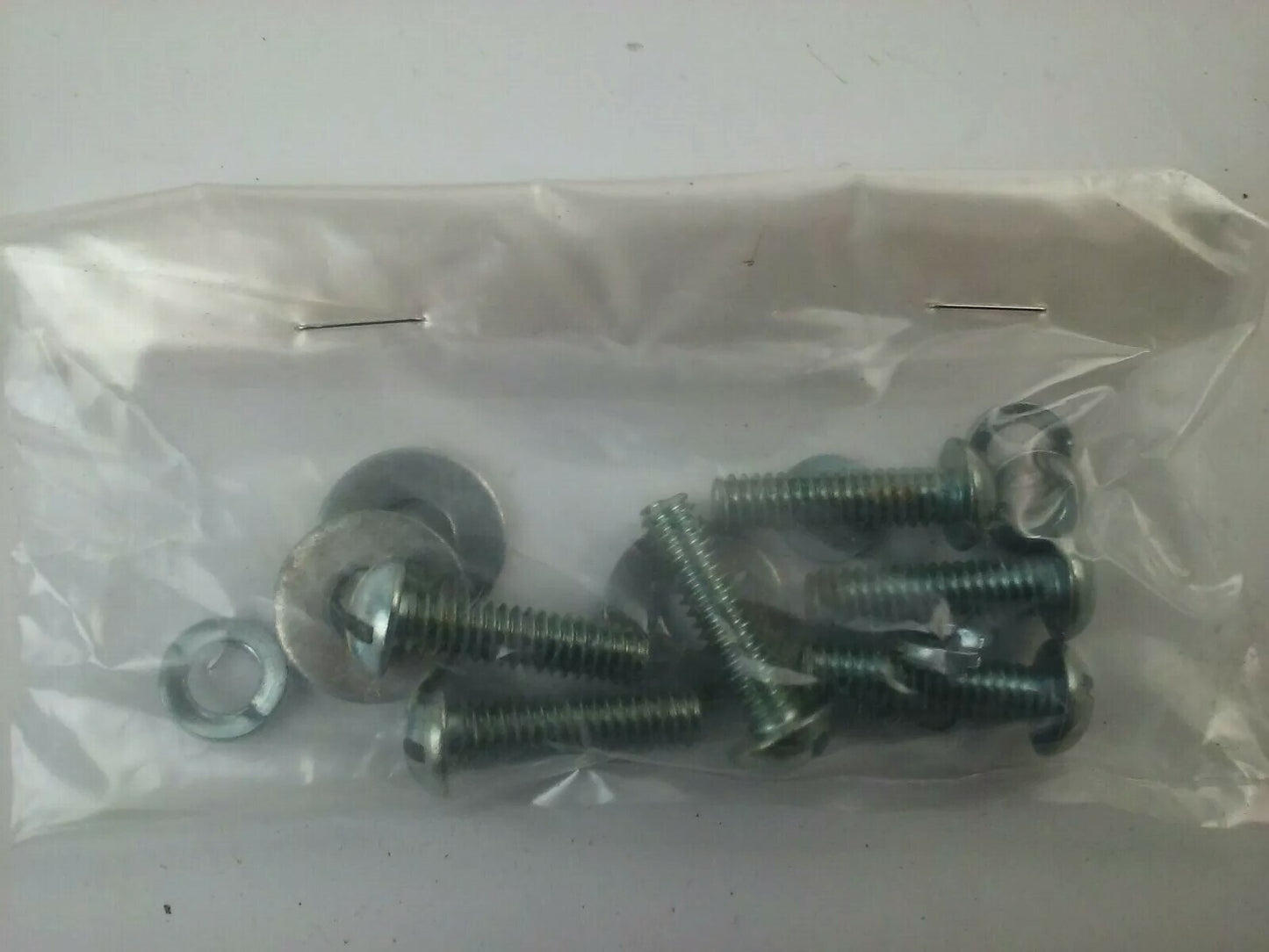 FPE FEDERAL PACIFIC KFDP3 PANELBOARD MOUNTING HARDWARE KIT KFDP3C?