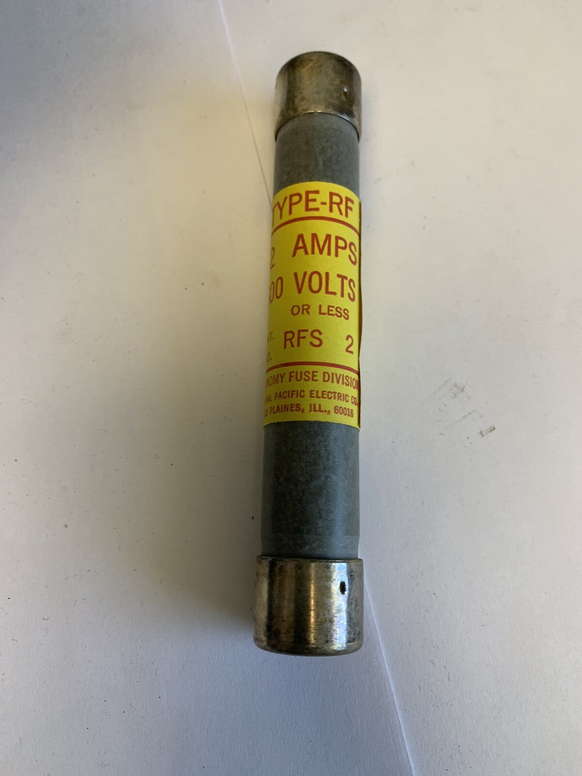 Economy Fuse RFS2 2A 600V Fuse "Lot of 10"