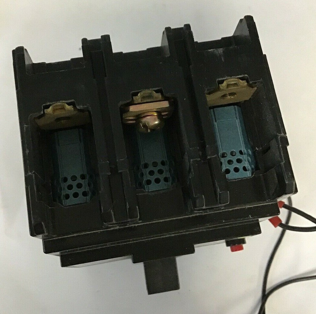 FUJI ELECTRIC SG53R CIRCUIT BREAKER 30AMP 100-200V 25KA