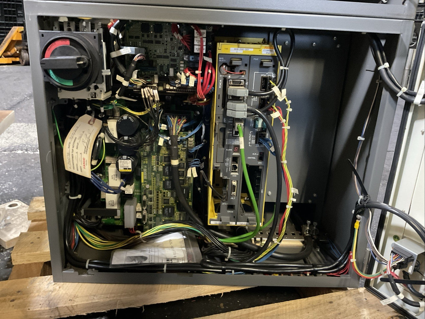 FANUC ROBOT M-710iC 70 R-30iB *28,226.0 HOURS* A05B-2610-B222 A05B-2255-C101#EMH