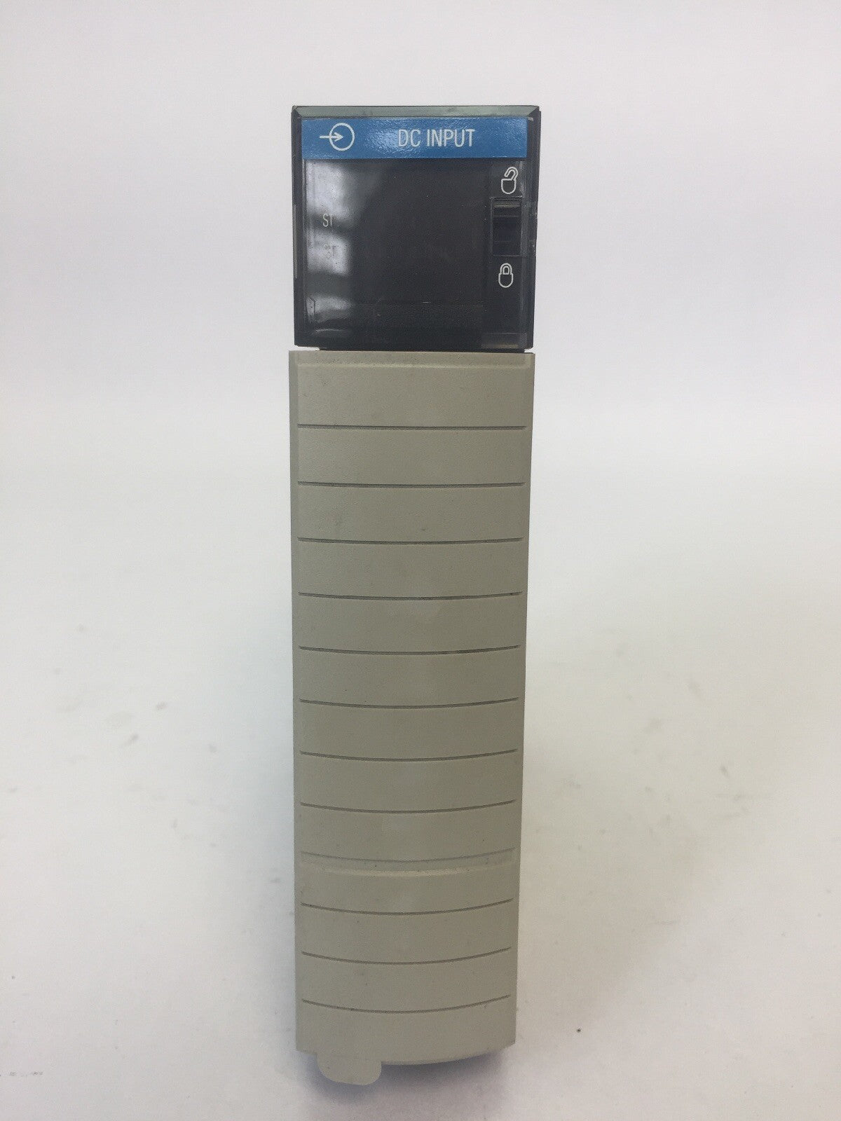 ALLEN BRADLEY 1756-IB16 DC INPUT 16PT 24VDC 10-31.2 VDC 10mA SER A F/W REV. 3.2