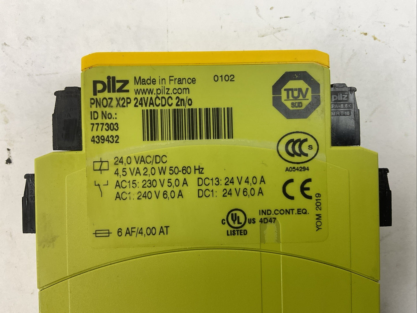 PILZ PNOZ X2P 24VACDC 2N/0 RELAY