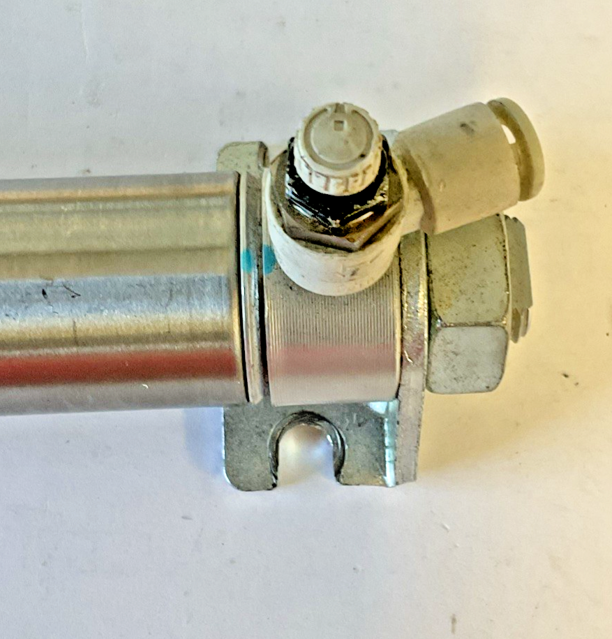 SMC NCDME106-0650-K59L CYLINDER AIR 250PSI 1.70MPA